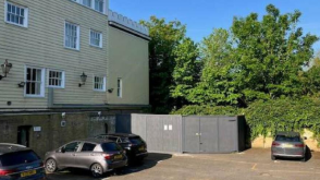 Land for sale in London photo